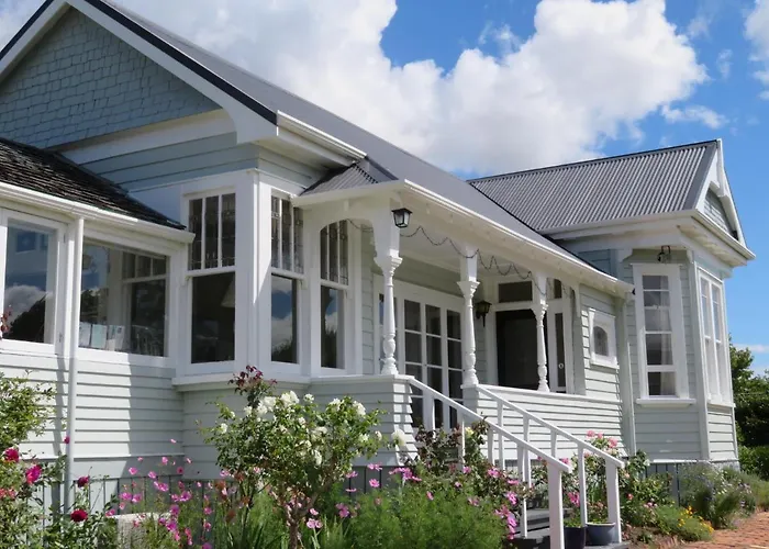 Cotswold Cottage Bed And Breakfast
